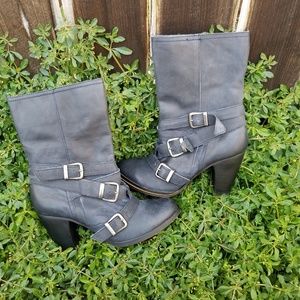 Steve Madden Freeway Distressed Stacked Heel Boots